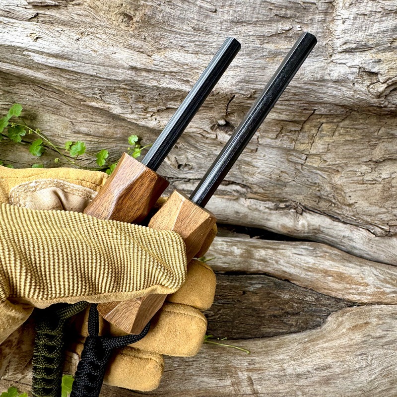Neuer Feuerstein-Feuerstarter  – Ferro Rod Striker Bewertung und Preis